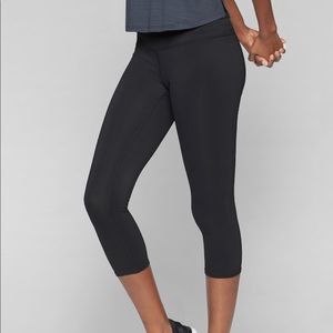 Athleta crop leggings